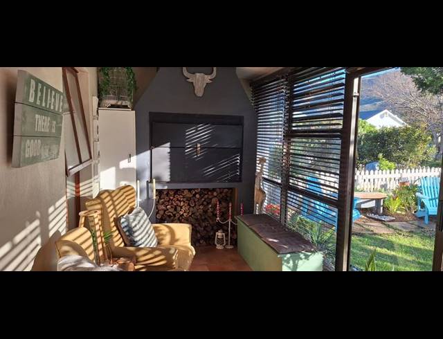 2 BEDROOM HOUSE FOR SALE IN SANDBAAI
